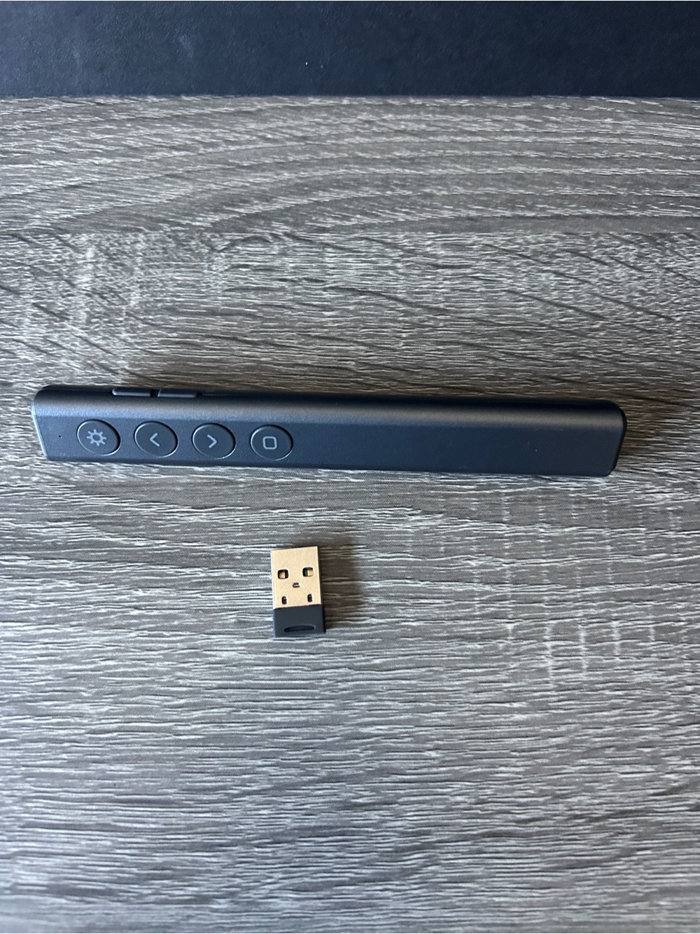 Logitech Black Wireless Presenter with USB Receiver